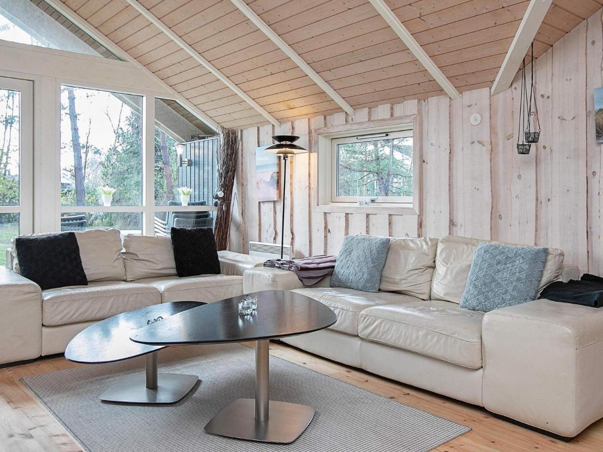 Four-Bedroom Holiday Home In Vaeggerlose 8 Bøtø By Esterno foto