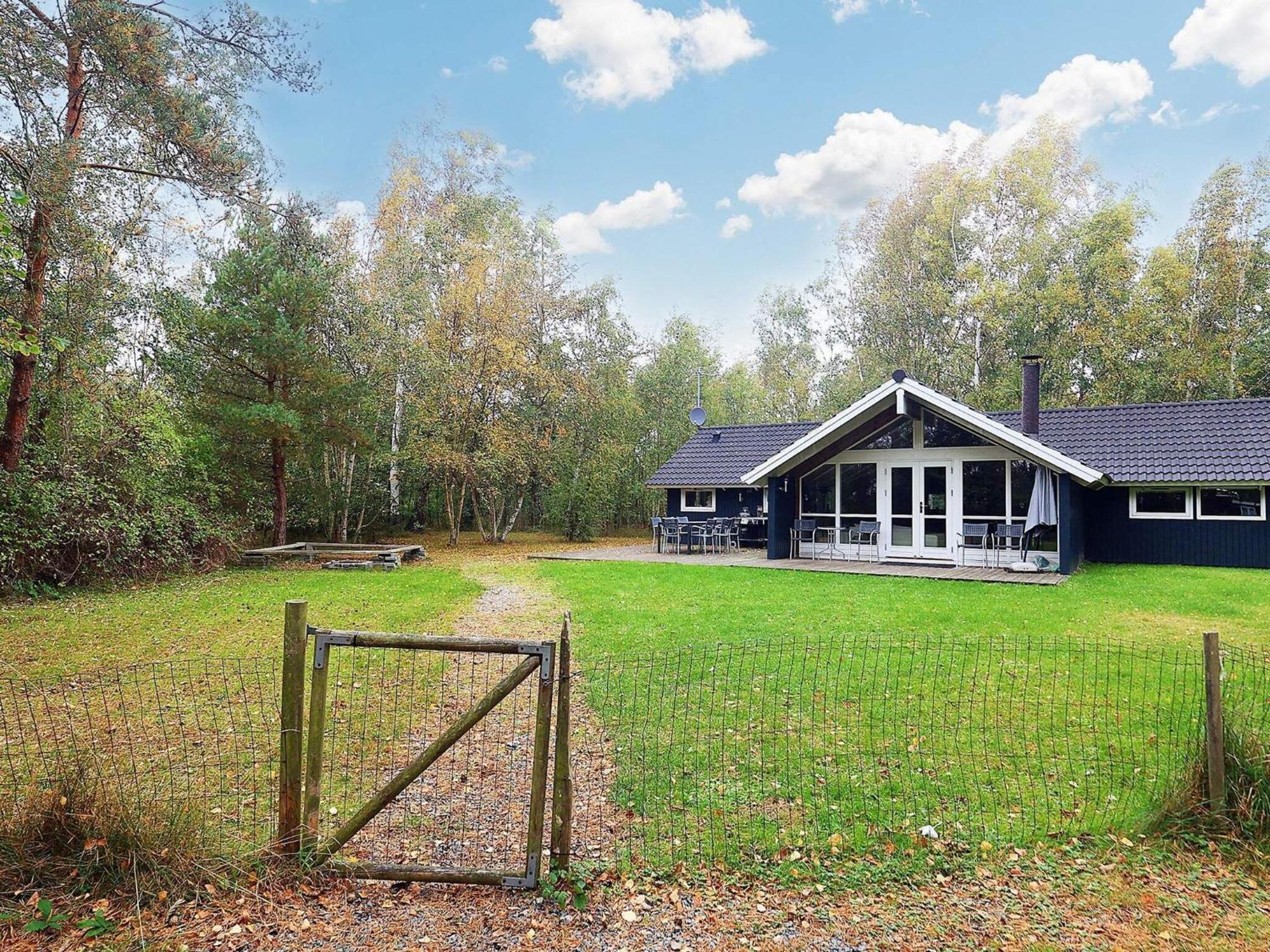 Four-Bedroom Holiday Home In Vaeggerlose 8 Bøtø By Esterno foto